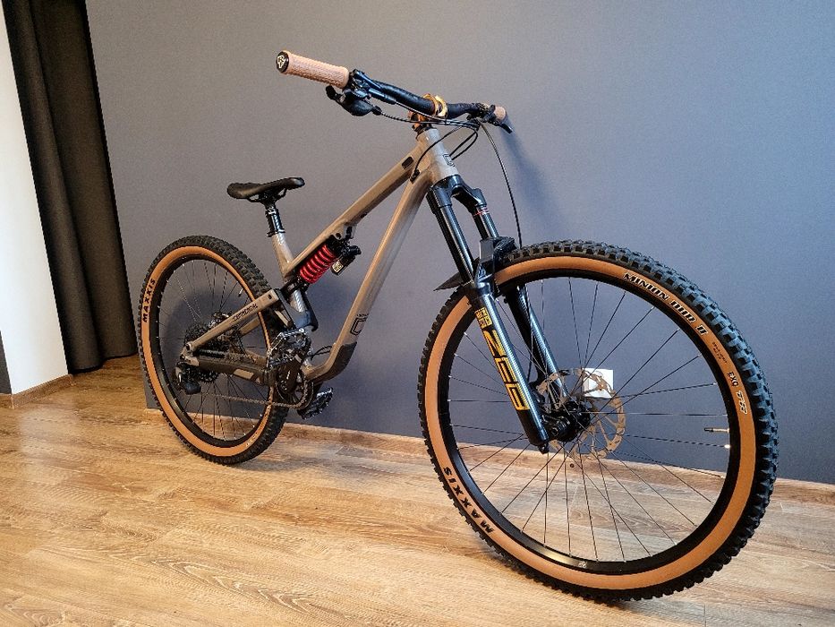 Commencal Meta TR 29 M trail enduro bardzo ładny  stan rock shox