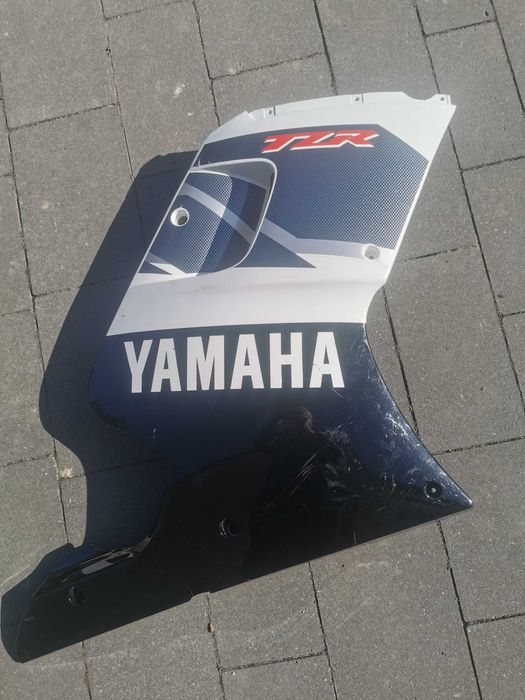 YAMAHA TZR 125 boczek owiewka