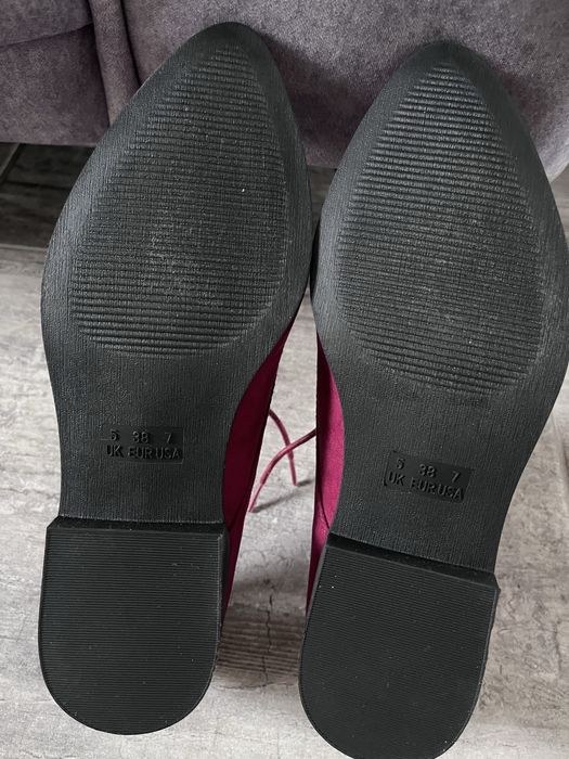 Wiązane, damskie półbuty