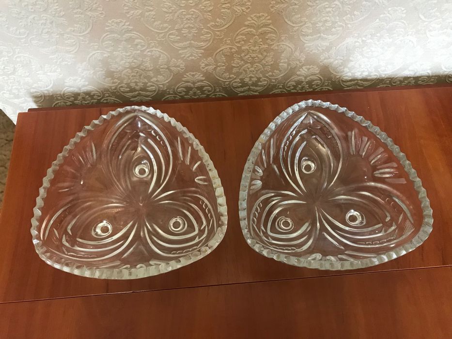 Продам хрустальные конфетницы( салатницы)