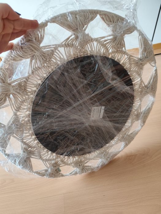 Espelho parede em macramé, Zara