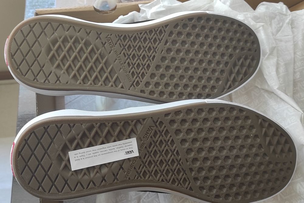 Sapatilhas Vans novas n.43