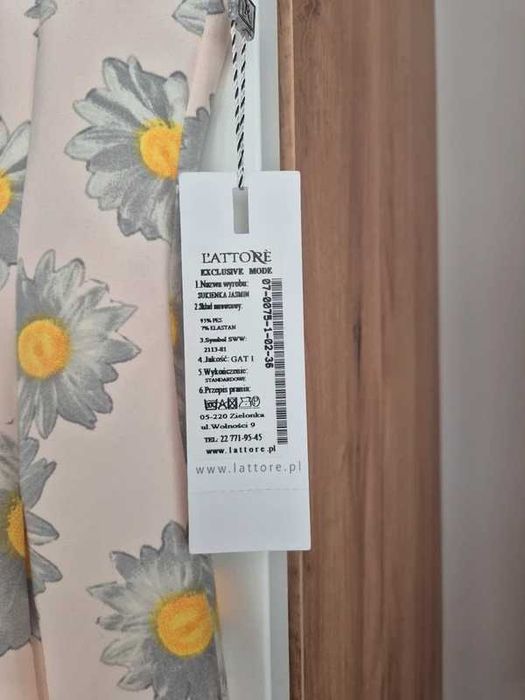 Elegancka sukienka w stokrotki L'attore jasmin, s, nowa z metką