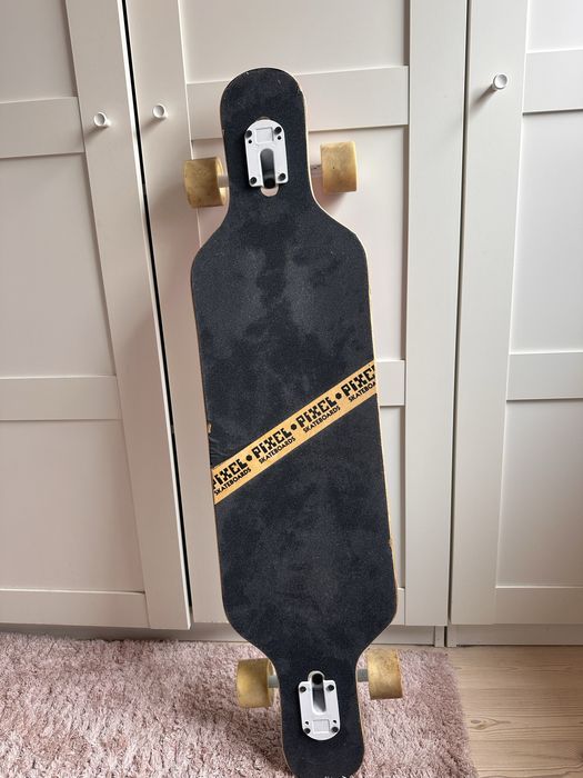 Longboard pixelskateboards