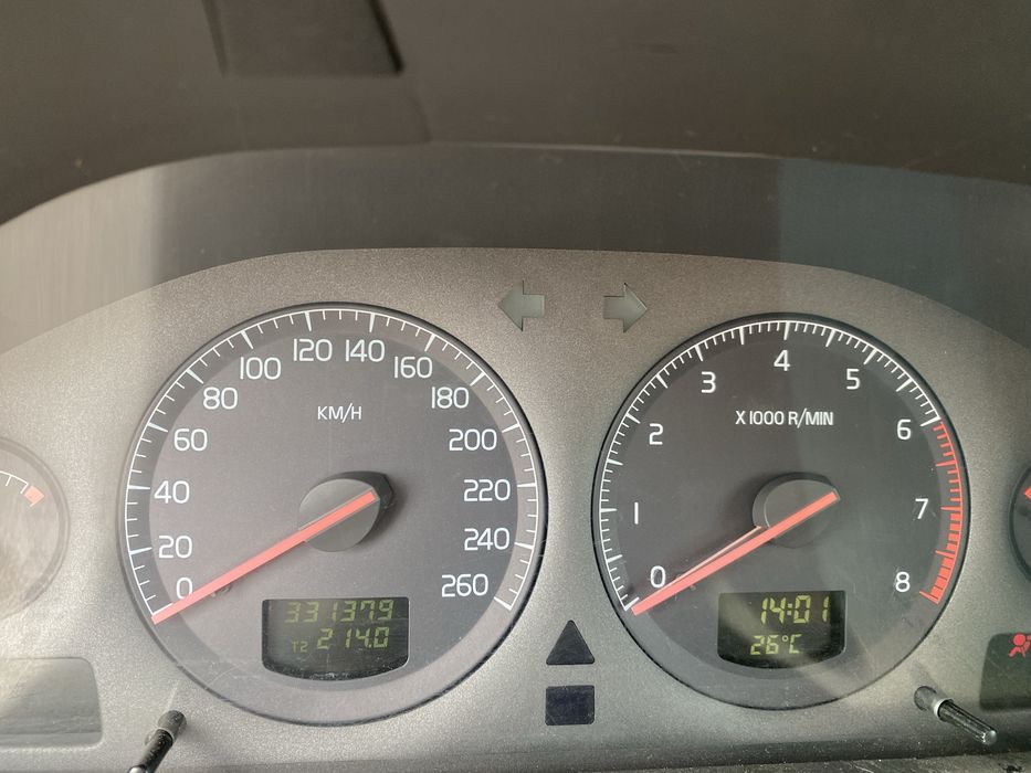 Volvo S80 2.4 R5