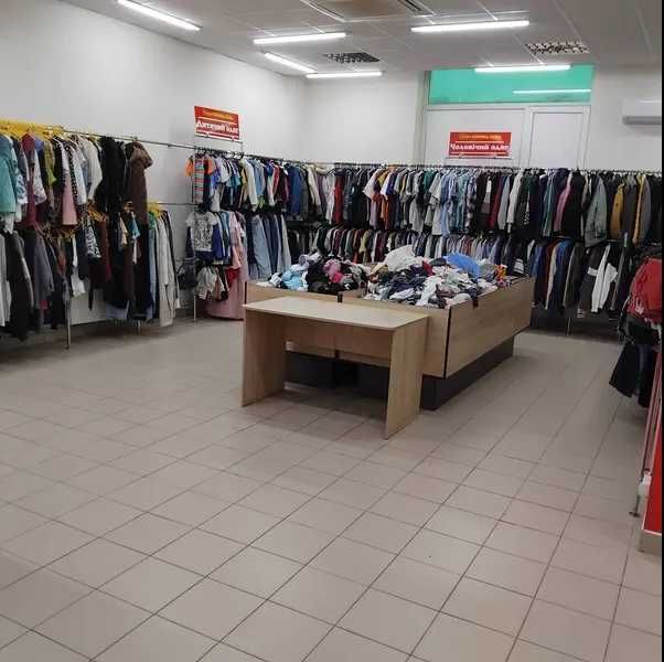 Нежитлові приміщення загальною площею 408.5 кв.