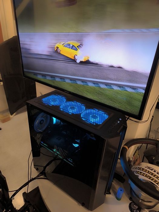 Kompletny zestaw sim racing RIG+PC+TV+3 MONITORY assetto drift iracing