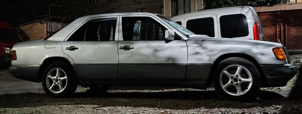 Mercedes-Benz E-Class 1992 VIN WDB1241251B700355 фото оголошення 20 з 24