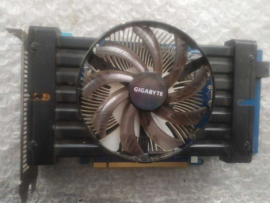 Видеокарты RX 550, HD 7770 OC, HD 6790, HD 5670 (под восстановление)