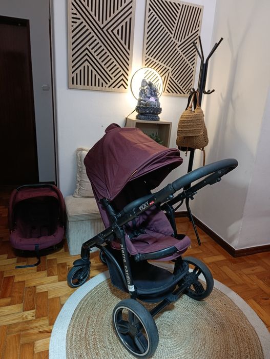 Carrinho de bebé Pierre Cardin Vicky Bordó