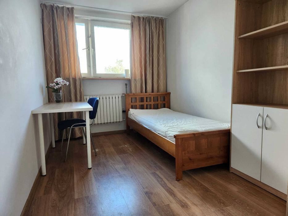Wynajmę pokój jednoosobowy 12 m2