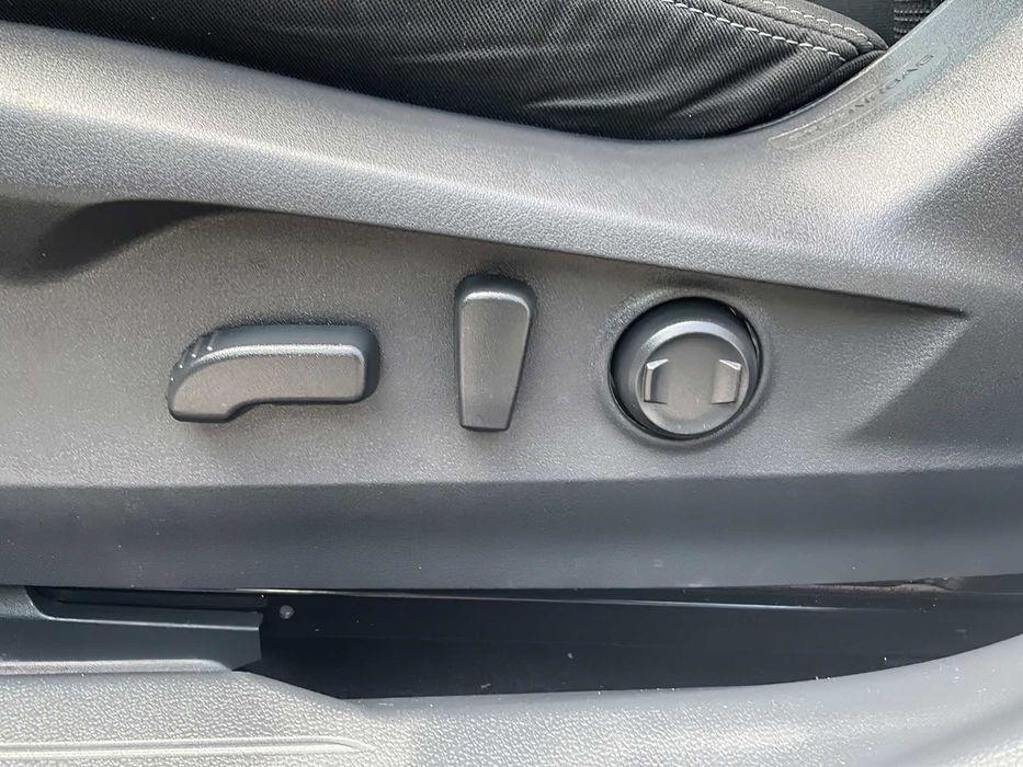 Subaru Outback      2024