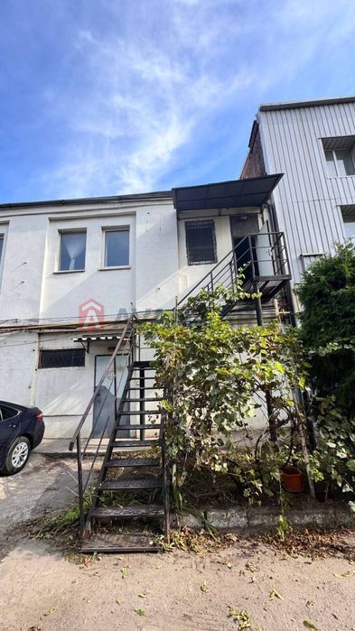 Продам виробниче приміщення склад офіс