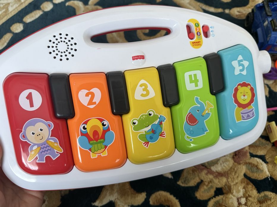 Піаніно Fisher-Price