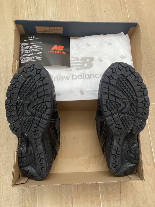New balance 1906R Black tamanho 45