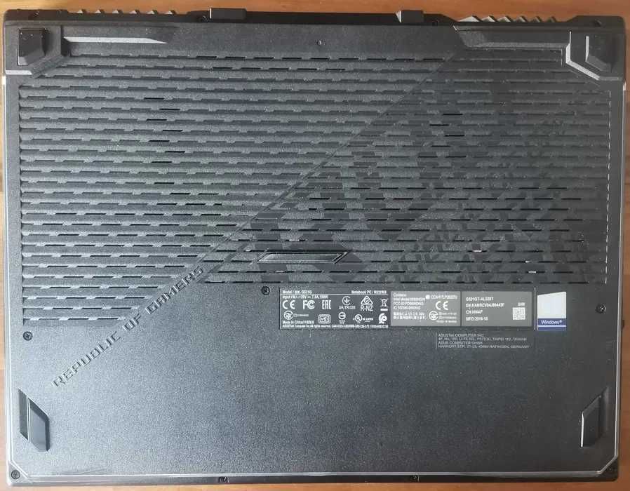 ASUS   R.O.G. STRIX G531 i5-9300H GTX1650 SSD-256GB 15,6"FHD IPS 120Hz