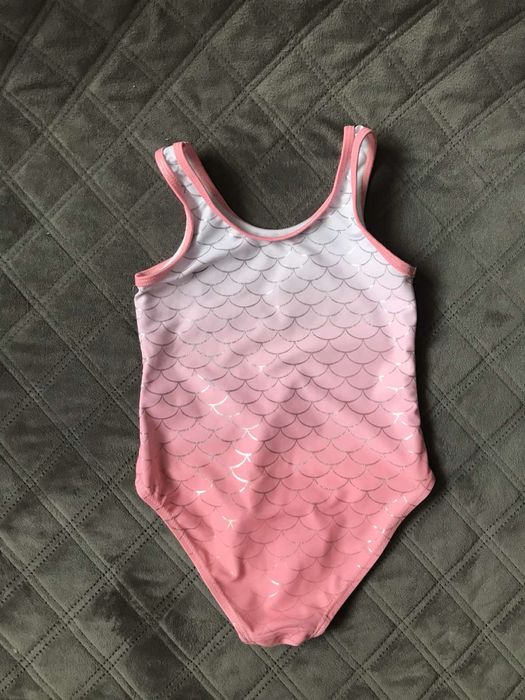 Купальник на 5-6 р