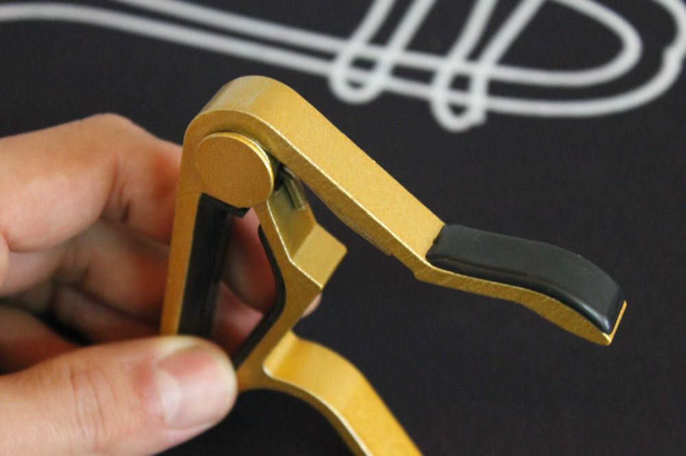 Guitar Capo64286499206530122