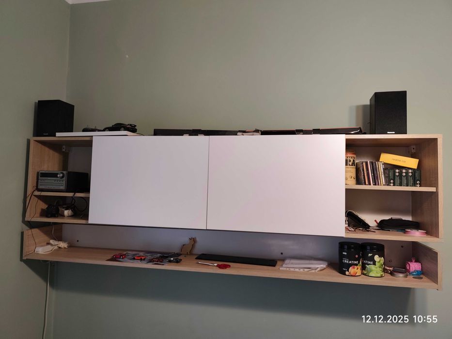 Szafka wisząca (RTV)