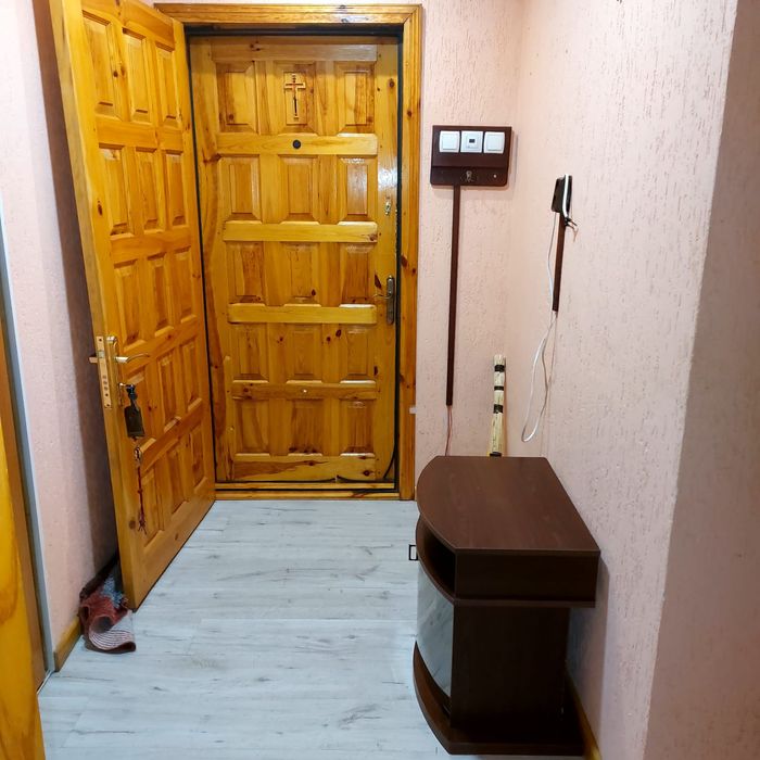 Продам 1 к квартиру 1поверх