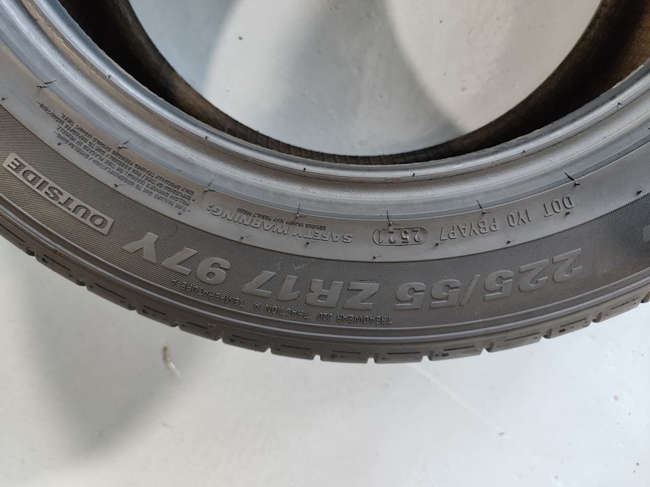 2 PNEUS SEMI NOVOS 225-55R17 KUNHO OFERTA DOS PORTES