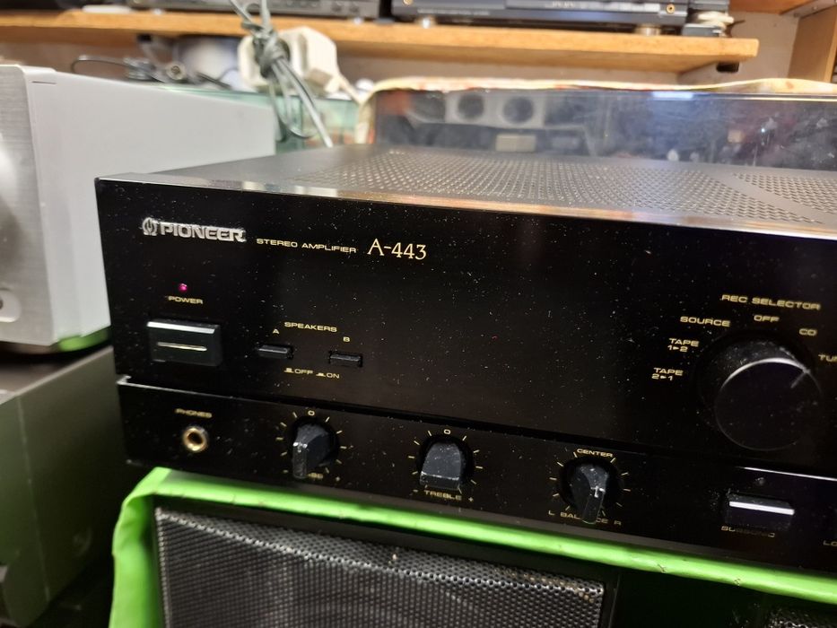 Wzmacniacz Pioneer A-443 solidny