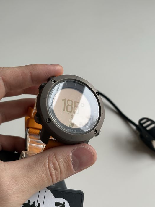 Suunto Traverse годинник із GPS