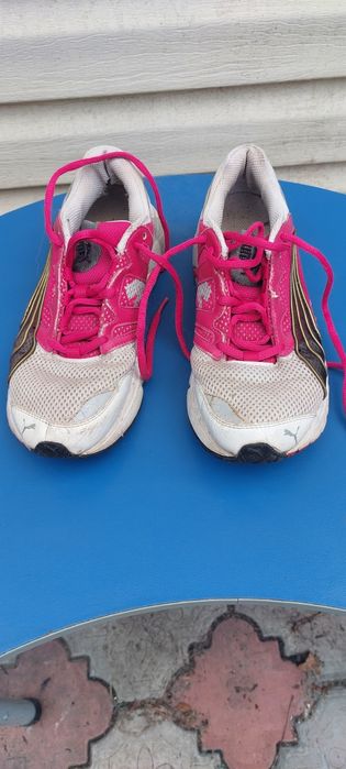 Продам женские кроссовки Puma 37.5 (23.5 см).Оригинал.