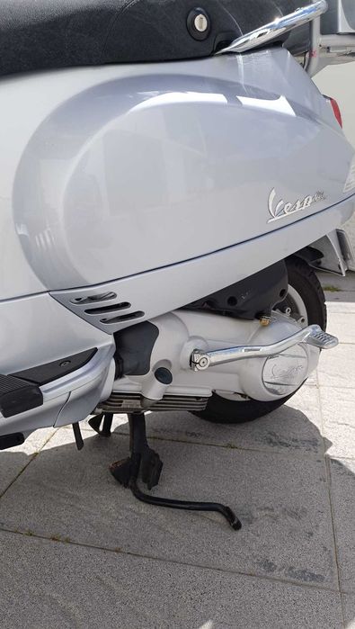 Vespa 125 LX, excelente, 4262 km, oferta da mala original Vespa