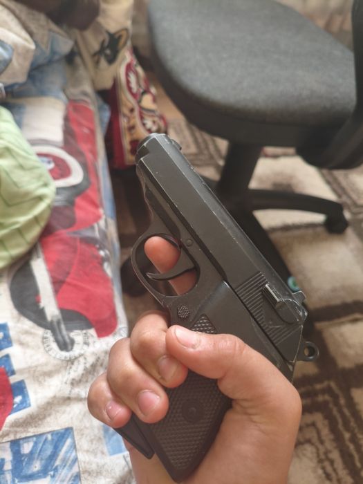 Продам пістолет zm21