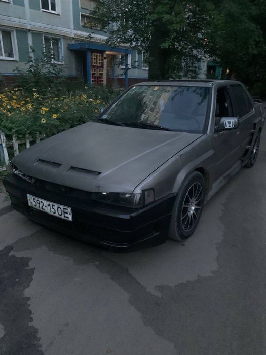 Honda accord 2 1988 2.0 бензин