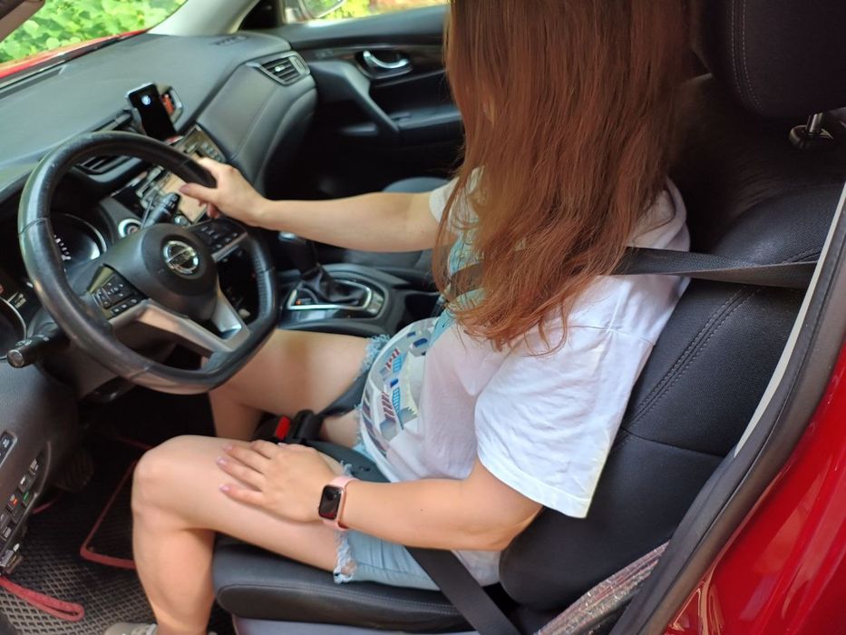 Адаптер на ремінь безпеки для вагітних в авто