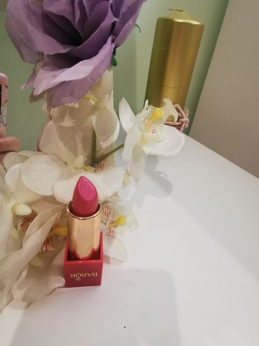 Porta batons em acrílico oferta de batom