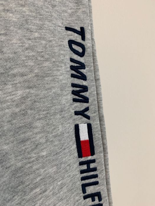Брюки спортивні жіночі Tommy Hilfiger розм. S-M