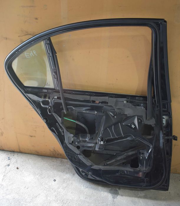 Porta traseira esquerda bmw E46