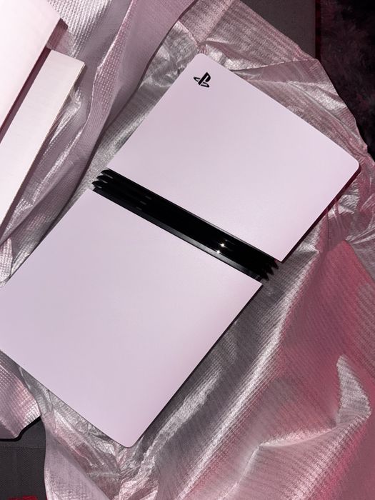Playstation 5 pro 2TB selada