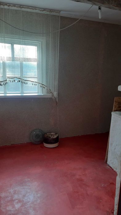 Продам будинок та земельні ділянки