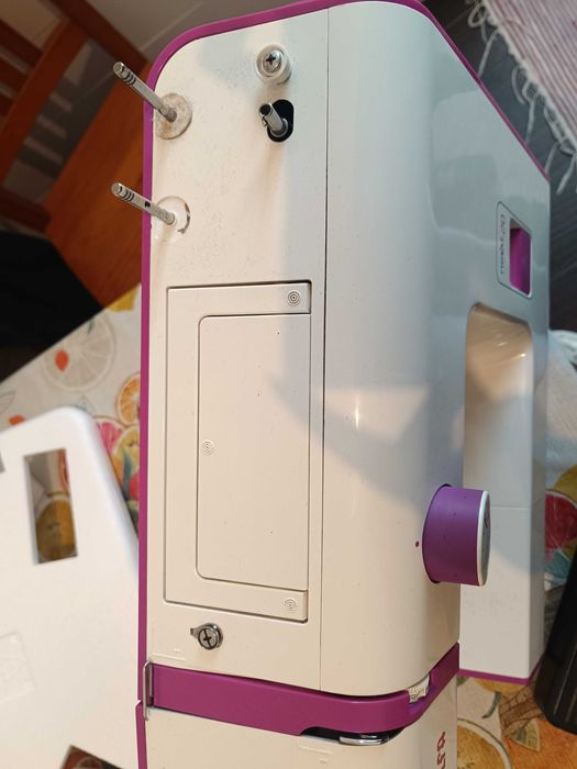 Máquina costura  - Alfa