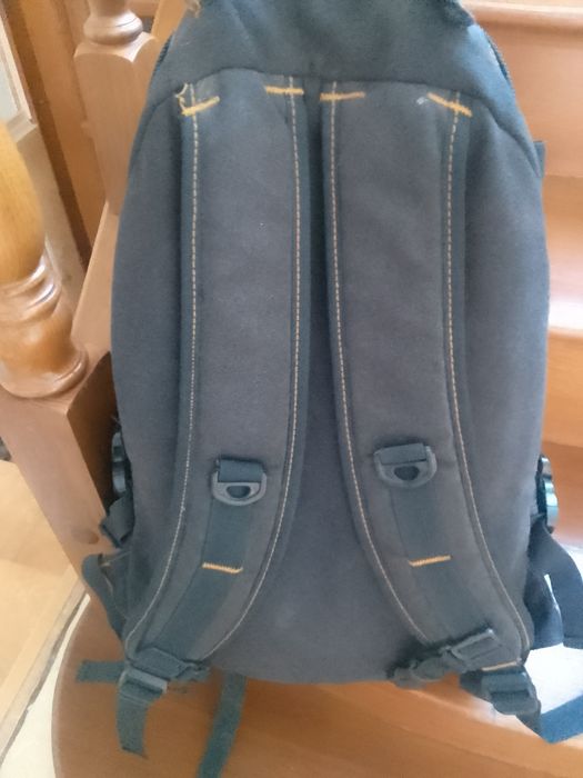 Рюкзак мужской б/ у  в отличном состоянии  фирменный.