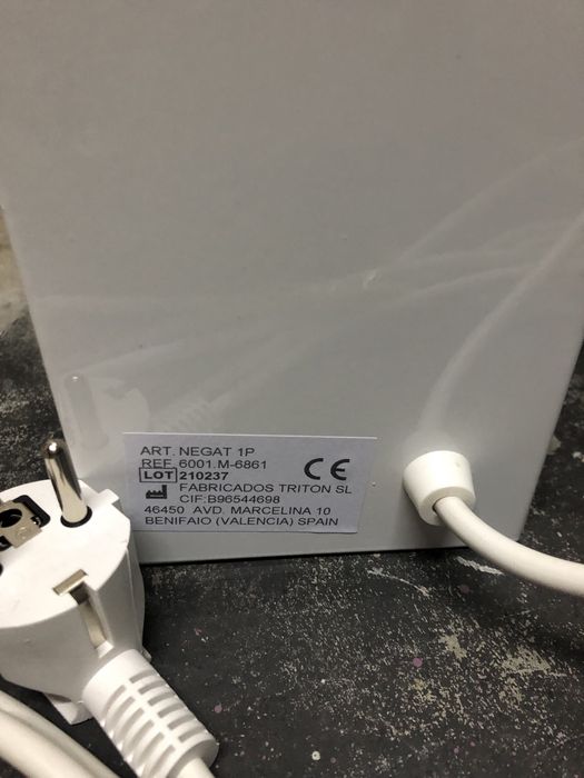 Single-Unit Light Box64751287687681122