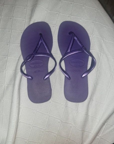 Chinelos havaianas