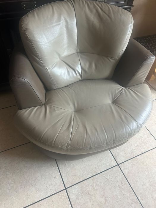 Sofa ze skóry,plus fotel do kompletu