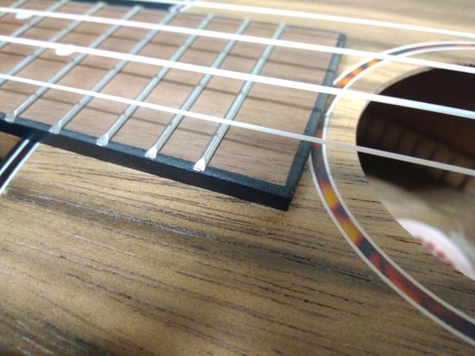 Ukulele koncertowe Korala UKC-910