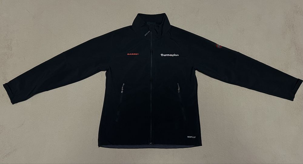 Куртка трекінгова жіноча Mammut