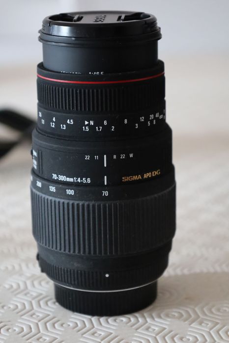 OBJECTIVA SIGMA 70-300 APO