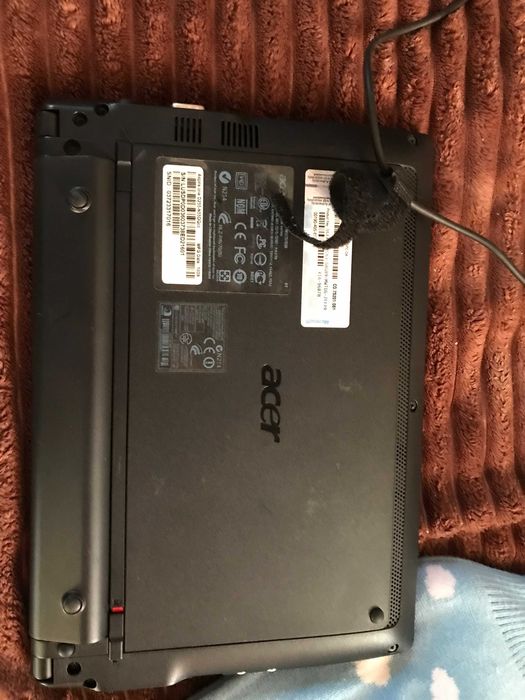 Нетбук Acer One D255