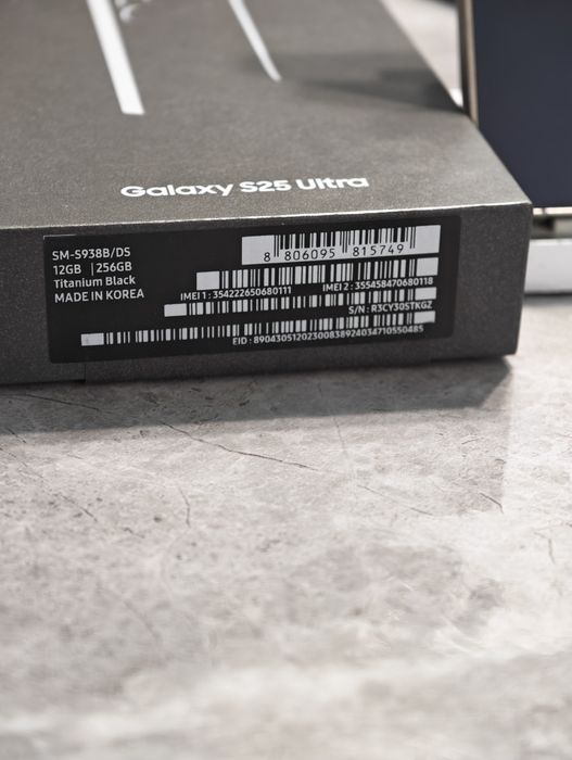 Samsung S25 Ultra 12/256 Новий