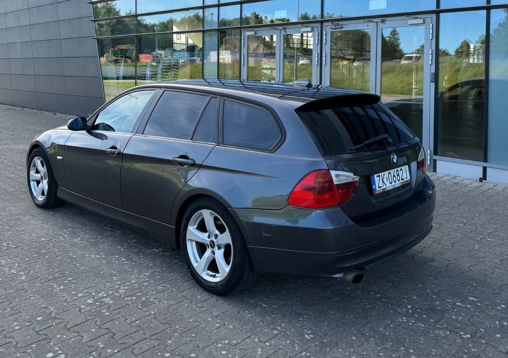 BMW Seria 3 E91 2.0 D 2007r