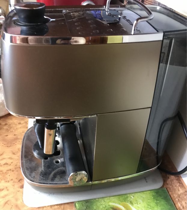 Кавоварка DeLonghi ECI 341 BZ