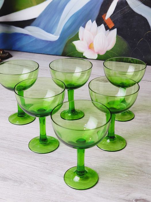 Elegancki zestaw 6 zielonych kieliszków do likieru | Dania Vintage